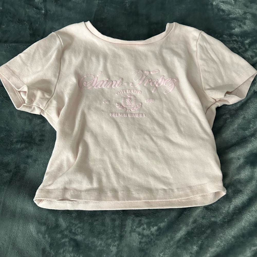 baby pink tee